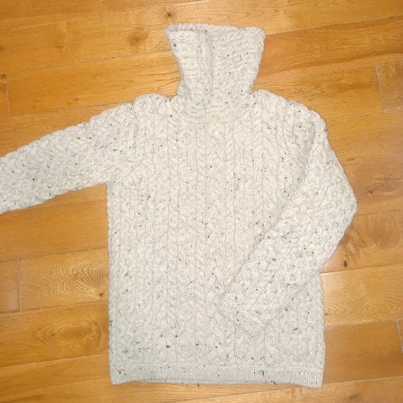 Womens wool sweater - Picture 1 of 1